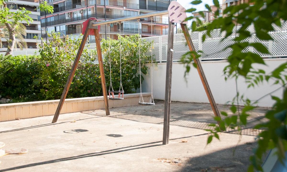 Juegos infantiles Apartamentos Concorde Alicante Juegos infantiles Apartamentos Concorde Alicante
